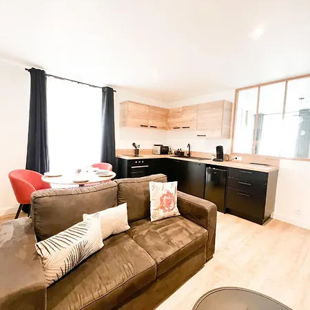 La Perle Du Commando, 80m Front De * Saint-Nazaire (Loire-Atlantique)